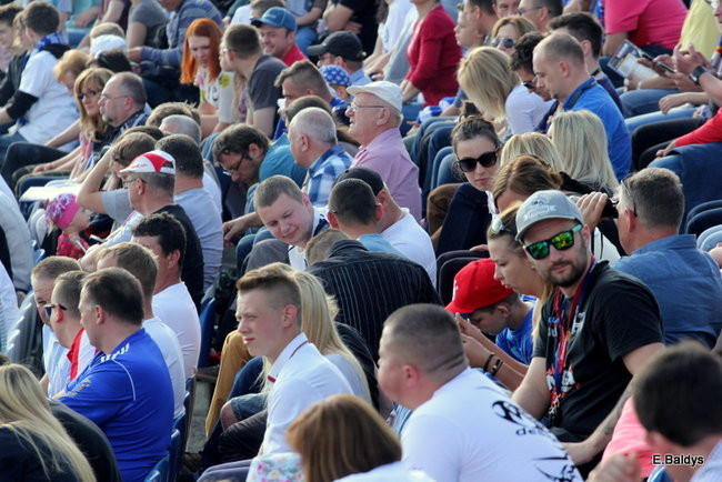 Kibice Unii wierni do końca (zdjęcia)