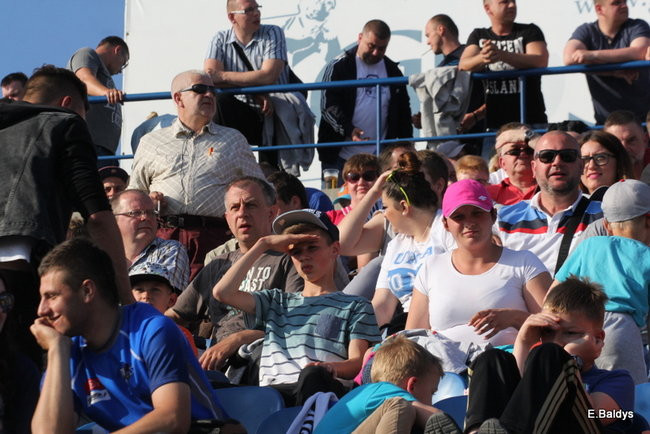 Kibice Unii wierni do końca (zdjęcia)