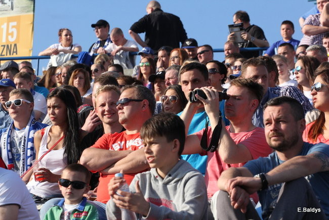 Kibice Unii wierni do końca (zdjęcia)