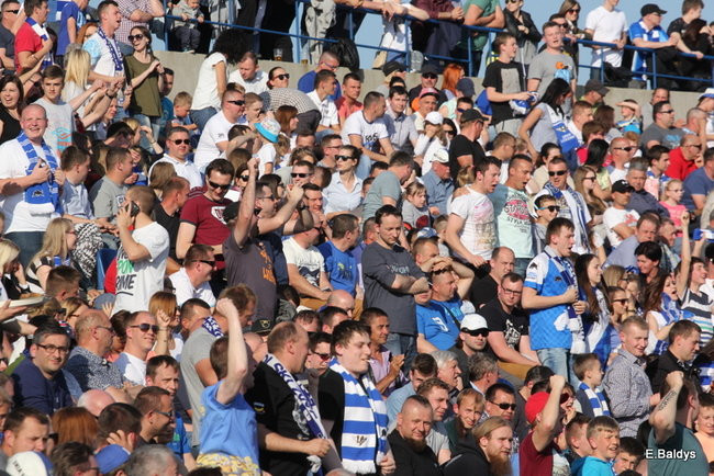 Kibice Unii wierni do końca (zdjęcia)