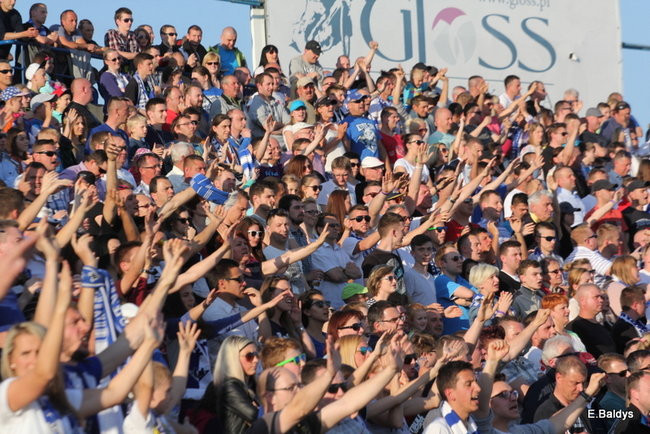 Kibice Unii wierni do końca (zdjęcia)