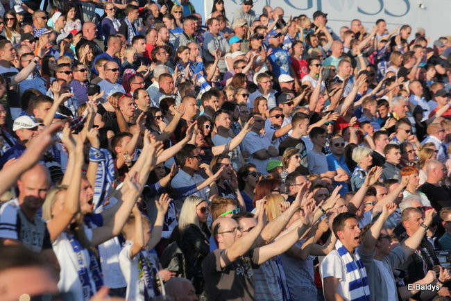 Kibice Unii wierni do końca (zdjęcia)