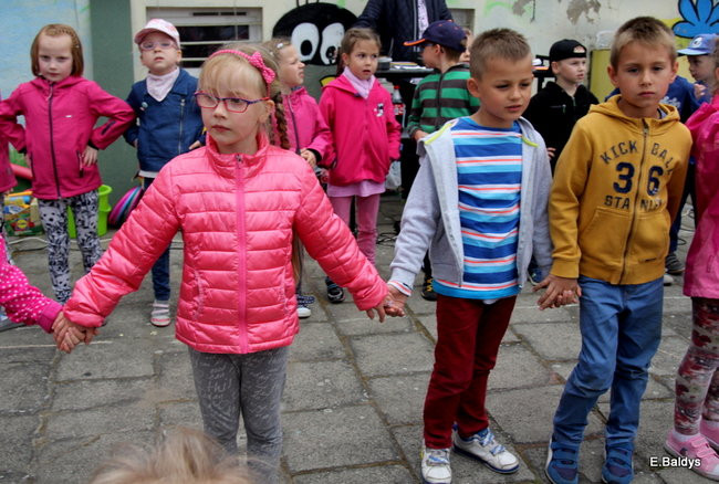 Słoneczny festyn w PM 3 (zdjęcia)