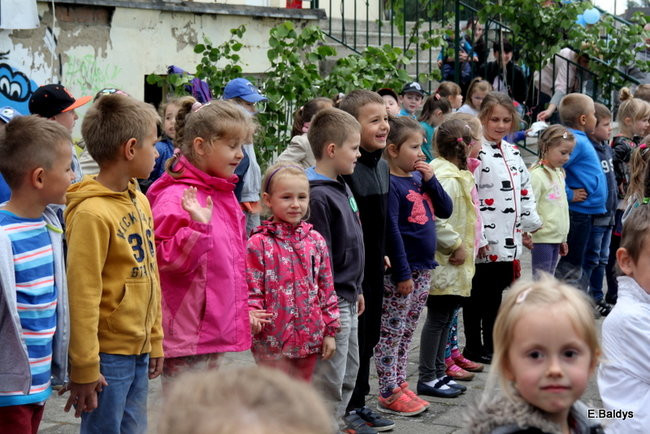 Słoneczny festyn w PM 3 (zdjęcia)