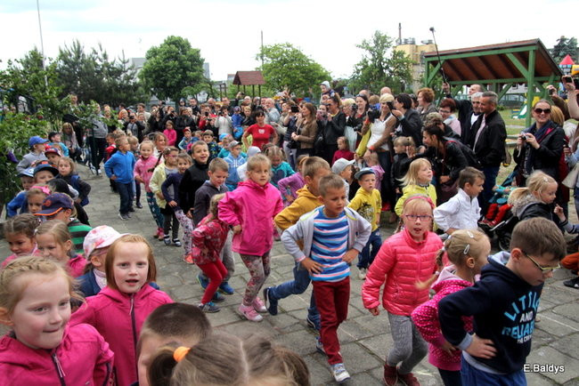 Słoneczny festyn w PM 3 (zdjęcia)