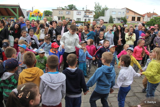Słoneczny festyn w PM 3 (zdjęcia)