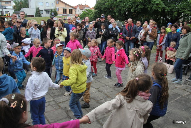 Słoneczny festyn w PM 3 (zdjęcia)