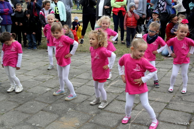 Słoneczny festyn w PM 3 (zdjęcia)