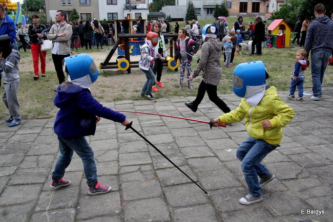 Słoneczny festyn w PM 3 (zdjęcia)