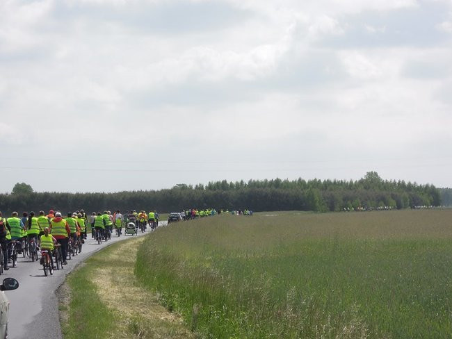 Siedemnaście kilometrów wśród pól i lasów (zdjęcia)