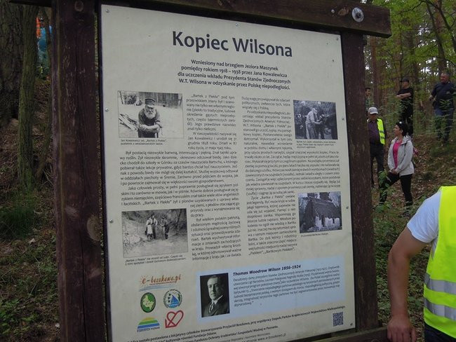 Siedemnaście kilometrów wśród pól i lasów (zdjęcia)