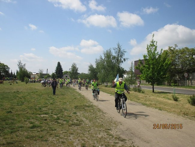 Siedemnaście kilometrów wśród pól i lasów (zdjęcia)