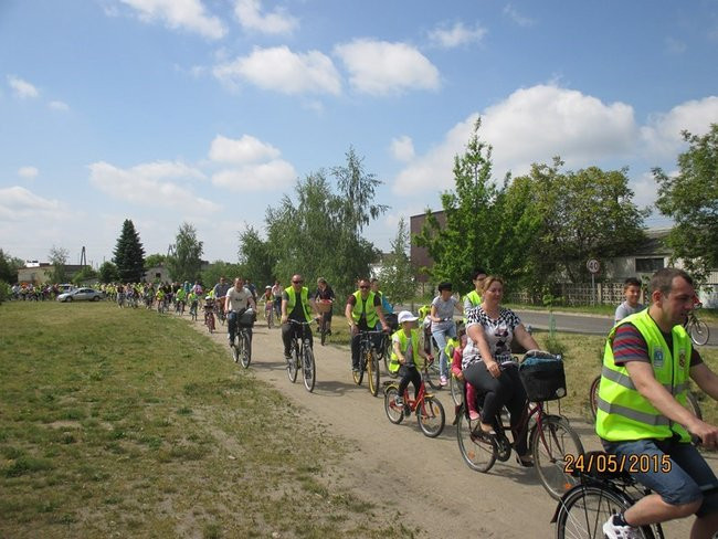 Siedemnaście kilometrów wśród pól i lasów (zdjęcia)