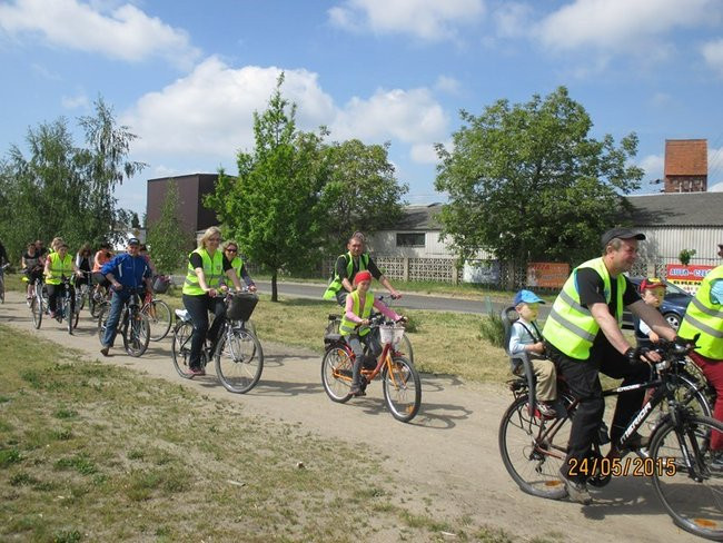 Siedemnaście kilometrów wśród pól i lasów (zdjęcia)