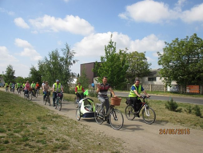 Siedemnaście kilometrów wśród pól i lasów (zdjęcia)