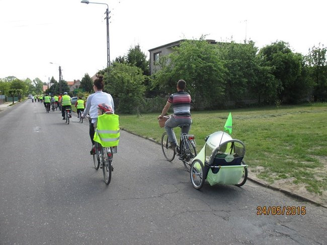 Siedemnaście kilometrów wśród pól i lasów (zdjęcia)