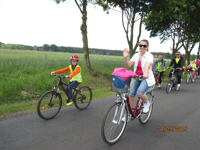 Siedemnaście kilometrów wśród pól i lasów (zdjęcia)