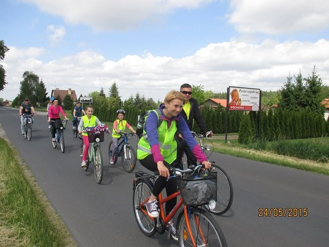 Siedemnaście kilometrów wśród pól i lasów (zdjęcia)
