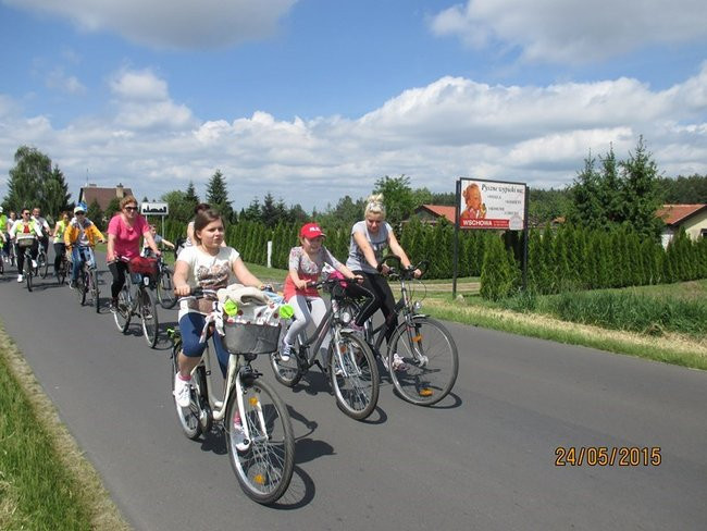 Siedemnaście kilometrów wśród pól i lasów (zdjęcia)
