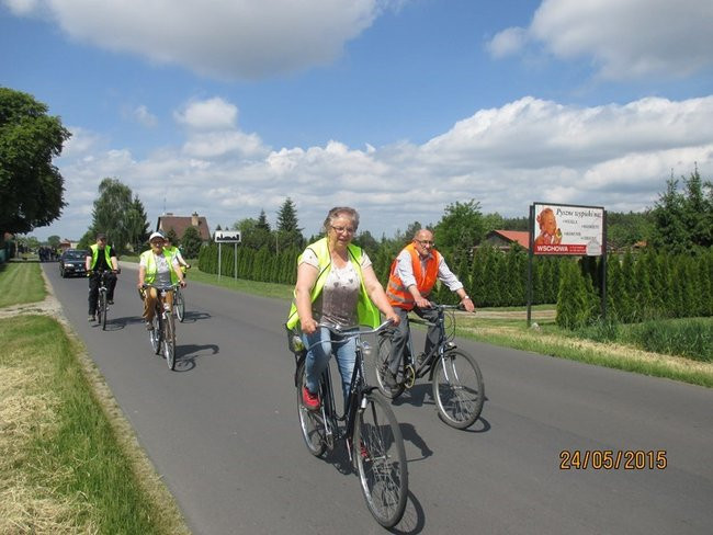 Siedemnaście kilometrów wśród pól i lasów (zdjęcia)