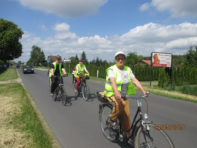 Siedemnaście kilometrów wśród pól i lasów (zdjęcia)