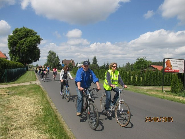Siedemnaście kilometrów wśród pól i lasów (zdjęcia)