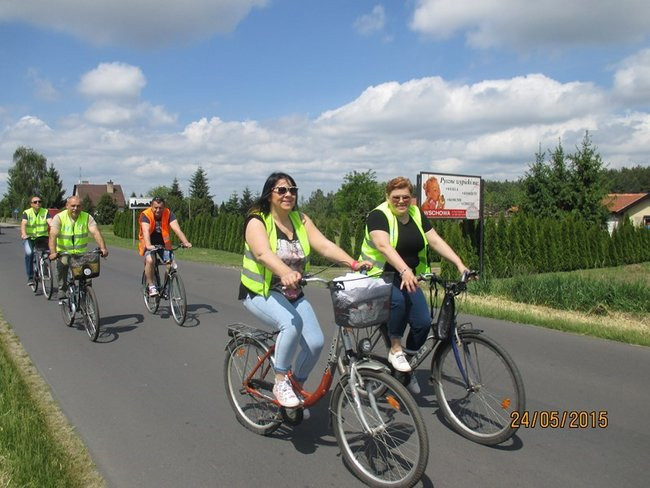 Siedemnaście kilometrów wśród pól i lasów (zdjęcia)