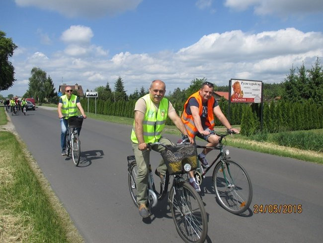 Siedemnaście kilometrów wśród pól i lasów (zdjęcia)