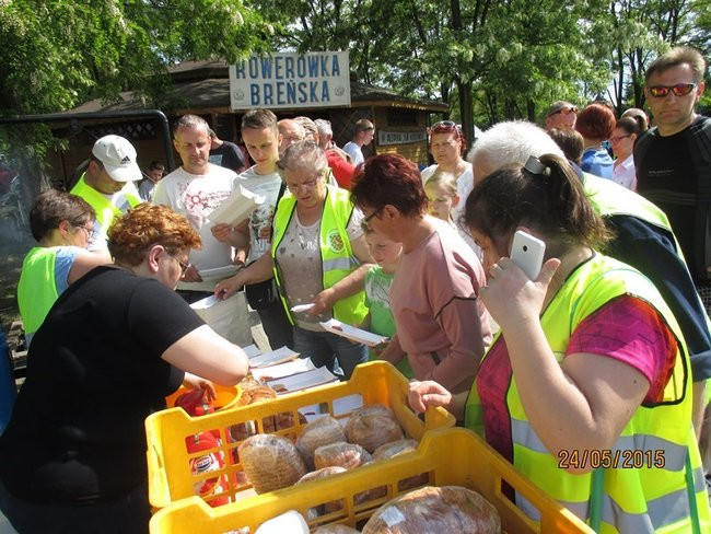 Siedemnaście kilometrów wśród pól i lasów (zdjęcia)