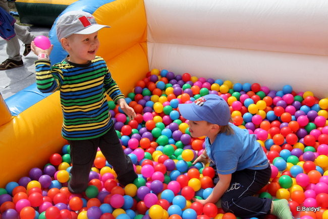 Sportowy Festyn w PM 18 (zdjęcia)