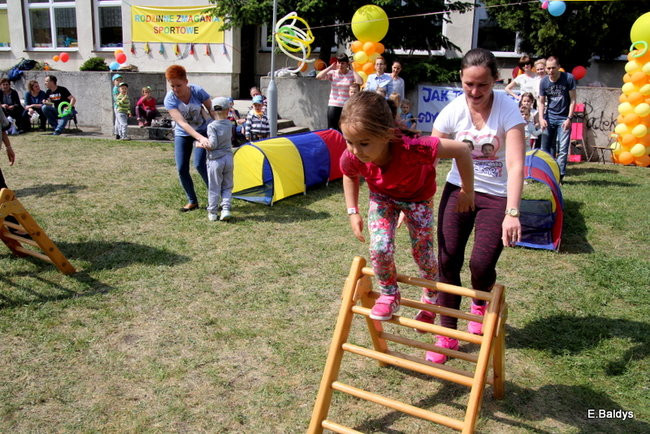 Sportowy Festyn w PM 18 (zdjęcia)