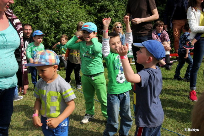 Sportowy Festyn w PM 18 (zdjęcia)