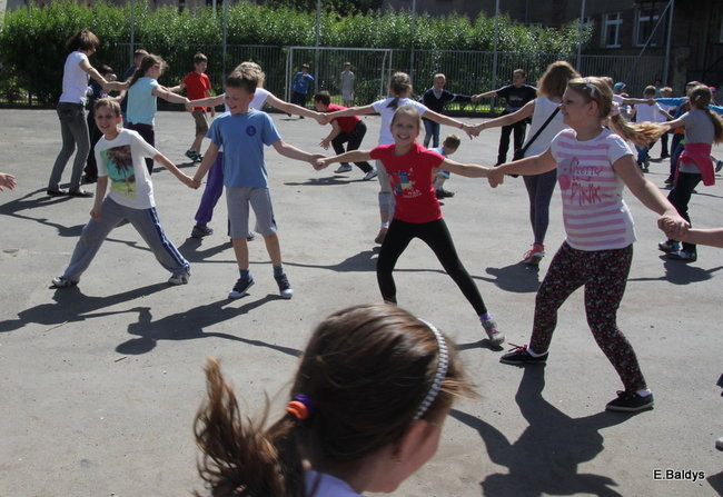 Dzień Dziecka i Dzień bez Przemocy w SP 2 (zdjęcia)