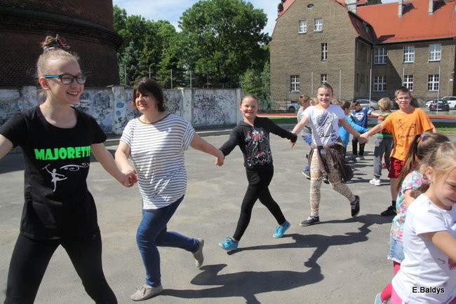 Dzień Dziecka i Dzień bez Przemocy w SP 2 (zdjęcia)