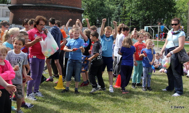 Dzień Dziecka i Dzień bez Przemocy w SP 2 (zdjęcia)