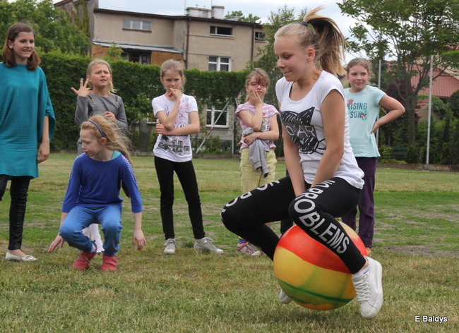 Dzień Dziecka i Dzień bez Przemocy w SP 2 (zdjęcia)