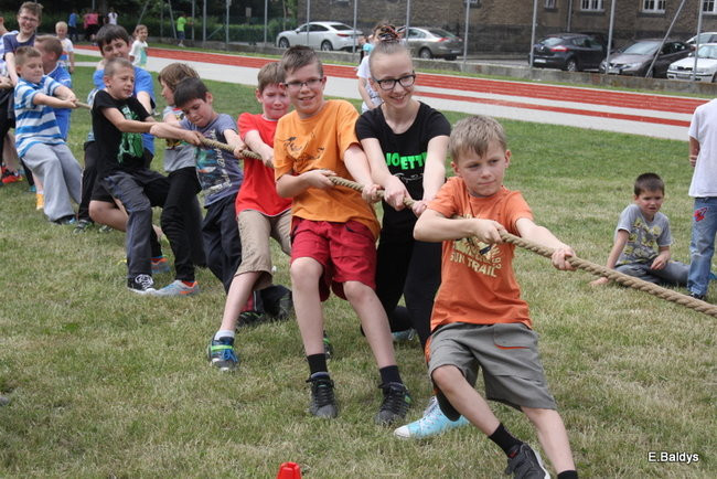 Dzień Dziecka i Dzień bez Przemocy w SP 2 (zdjęcia)