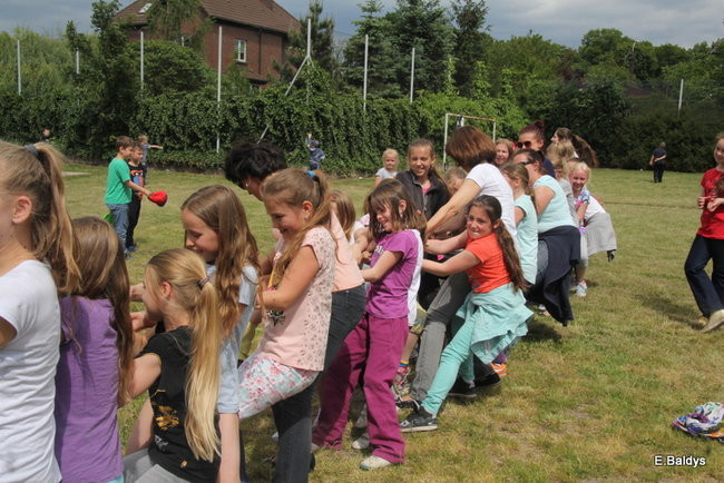 Dzień Dziecka i Dzień bez Przemocy w SP 2 (zdjęcia)