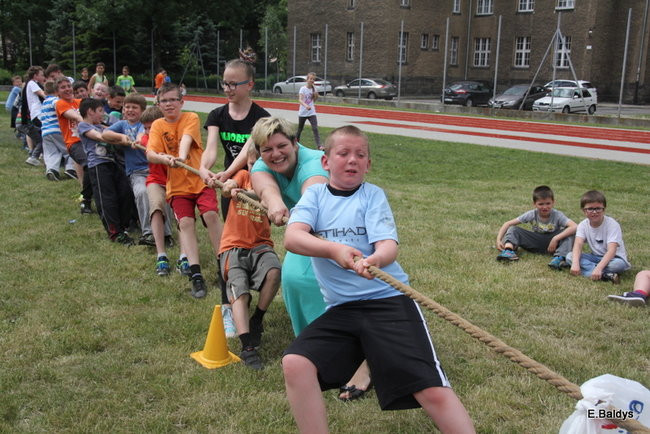 Dzień Dziecka i Dzień bez Przemocy w SP 2 (zdjęcia)