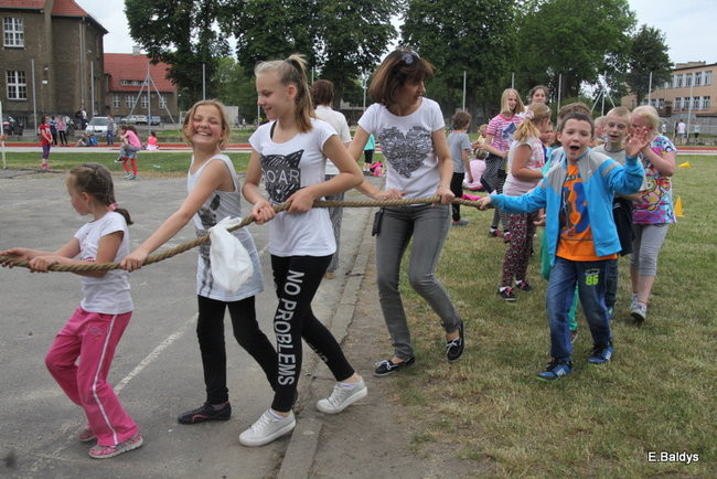 Dzień Dziecka i Dzień bez Przemocy w SP 2 (zdjęcia)