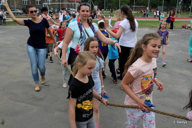 Dzień Dziecka i Dzień bez Przemocy w SP 2 (zdjęcia)