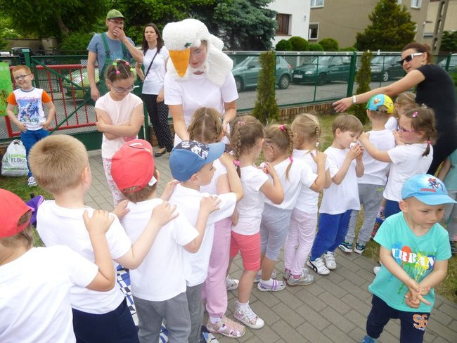 Sportowy Dzień Dziecka w PM 7 (zdjęcia)