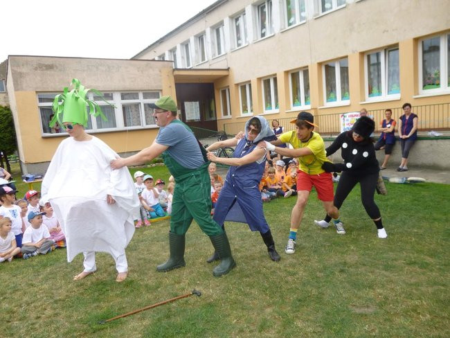 Sportowy Dzień Dziecka w PM 7 (zdjęcia)