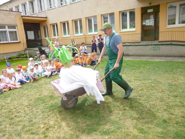 Sportowy Dzień Dziecka w PM 7 (zdjęcia)