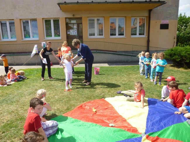 Sportowy Dzień Dziecka w PM 7 (zdjęcia)