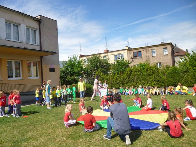 Sportowy Dzień Dziecka w PM 7 (zdjęcia)