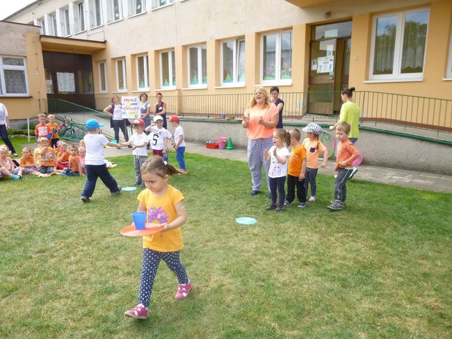 Sportowy Dzień Dziecka w PM 7 (zdjęcia)