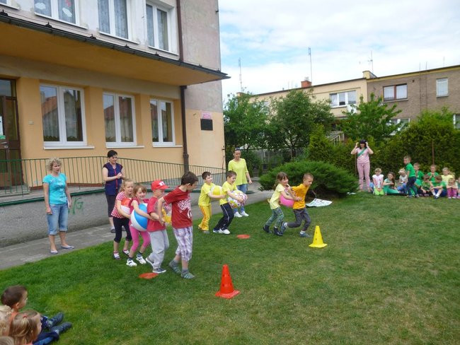 Sportowy Dzień Dziecka w PM 7 (zdjęcia)