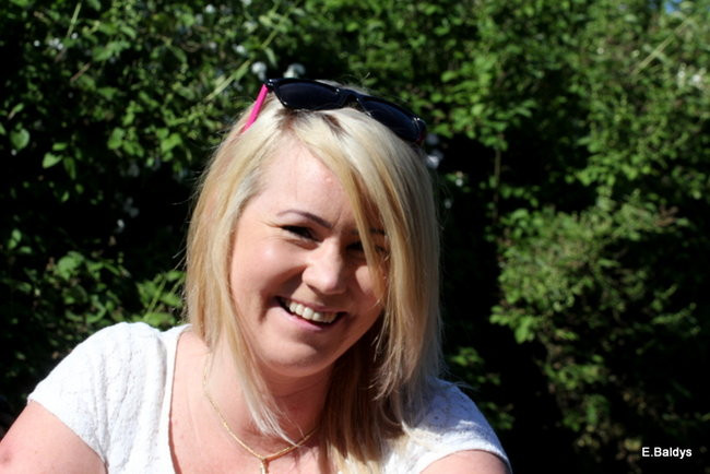 Kolarze na trasie. Grzegorz Brzechwa apeluje o rozwagę  (zdjęcia ze startu)