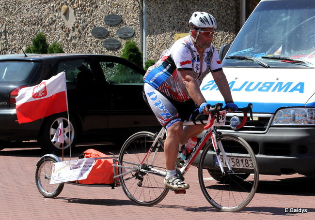 Czas zwycięzcy 2 godziny 10 minut (zdjęcia z dekoracji zwycięzców)